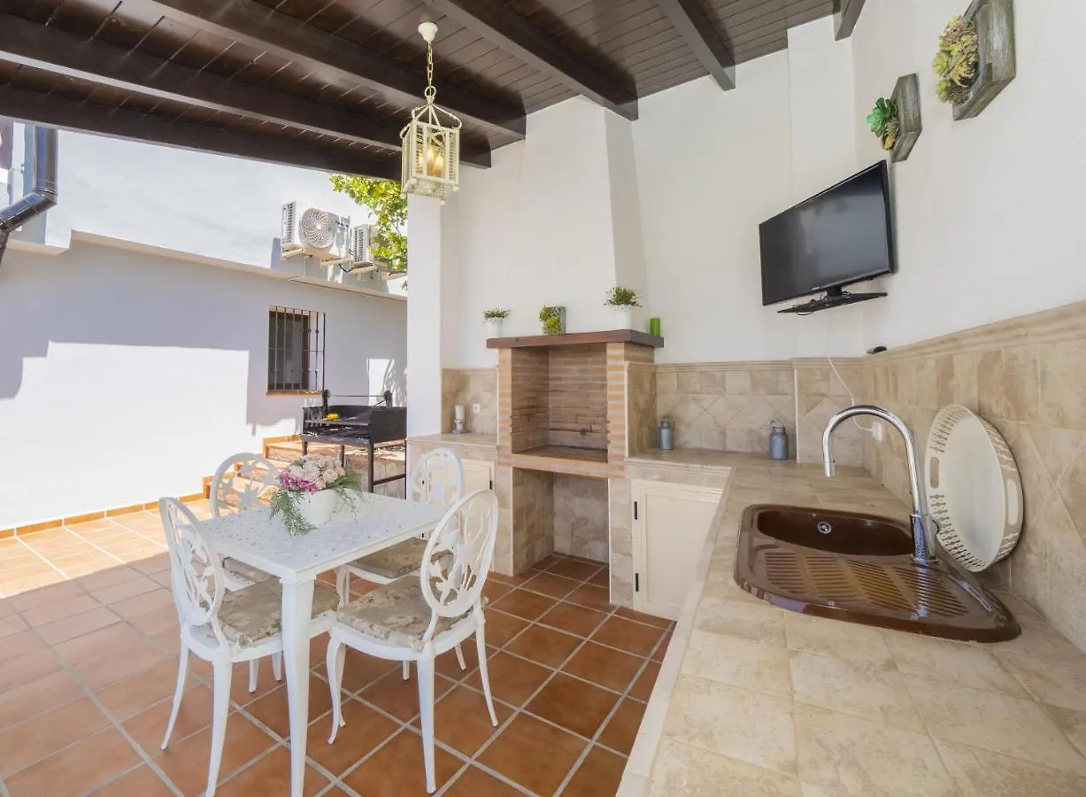 Cubo'S Villa Gabriela Family Coin 0*,