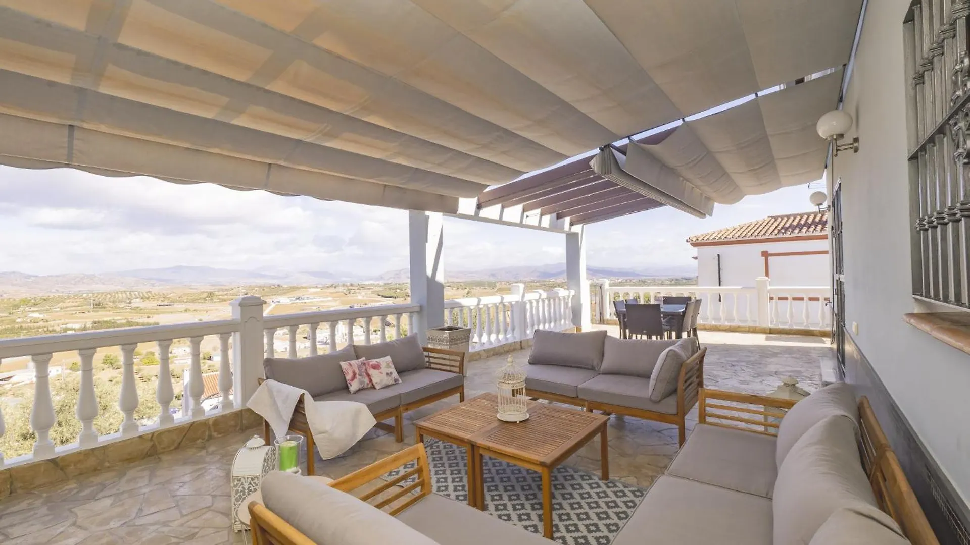 Cubo'S Villa Gabriela Family Coin Spain
